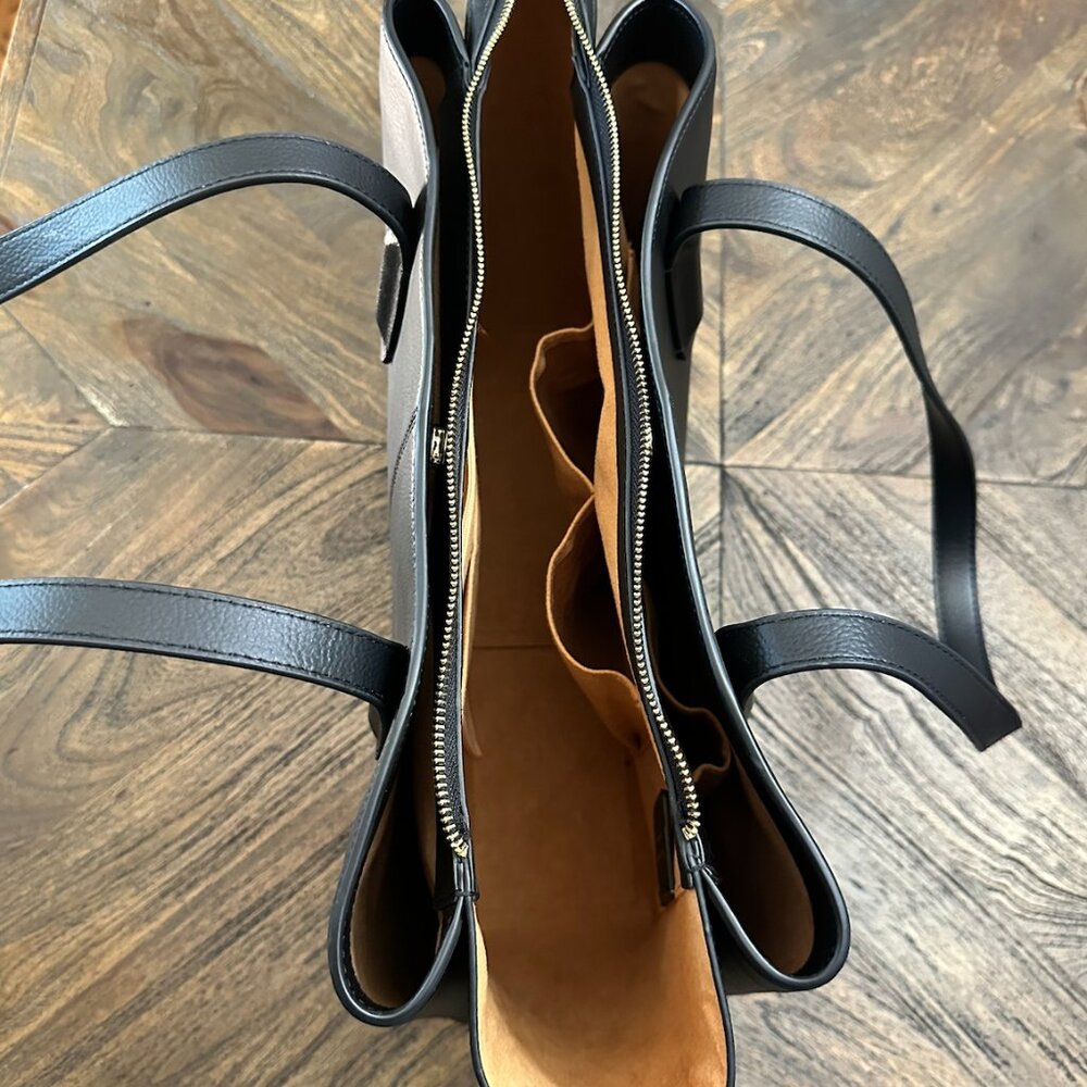 Freja NYC Paloma Tote - Picture 6 of 9